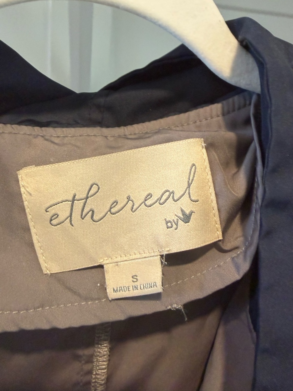Ethereal Rain Jacket - Picture 2 of 3